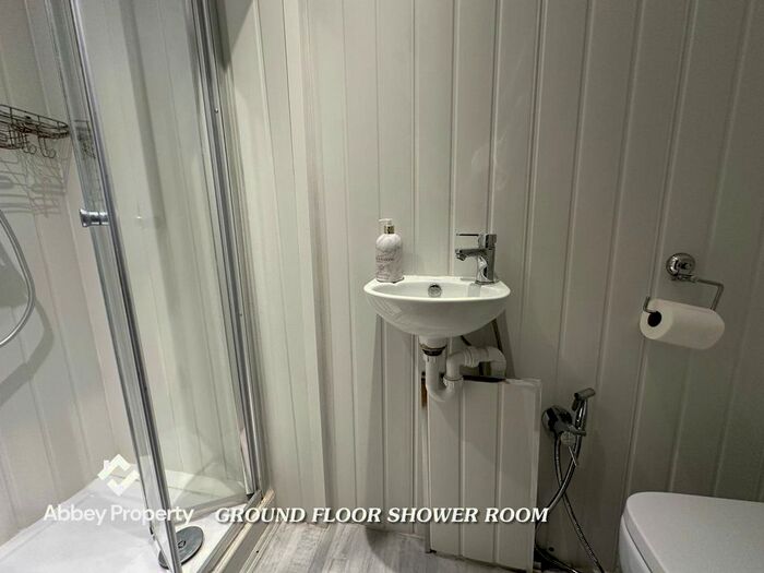 3 Bedroom End Of Terrace House To Rent In Runley Road, Dallow Area, LU1