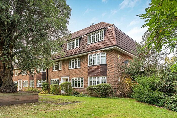 2 Bedroom Flat For Sale In West Hill, London, SW15