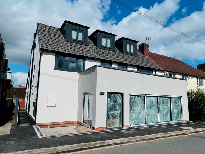 1 Bedroom Flat To Rent In Gate Lane, Sutton Coldfield, B73