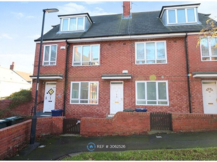 2 Bedroom Flat To Rent In Spring Garden Lane, Newcastle Upon Tyne, NE4