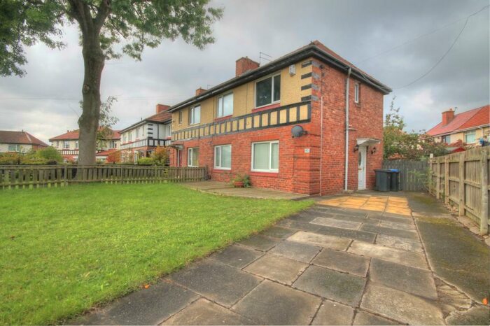 3 Bedroom Semi-Detached House To Rent In Musgrave Gardens, Durham, DH1