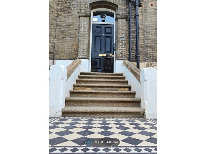 2 Bedroom Studio To Rent In Cambridge Street, Norwich, NR2