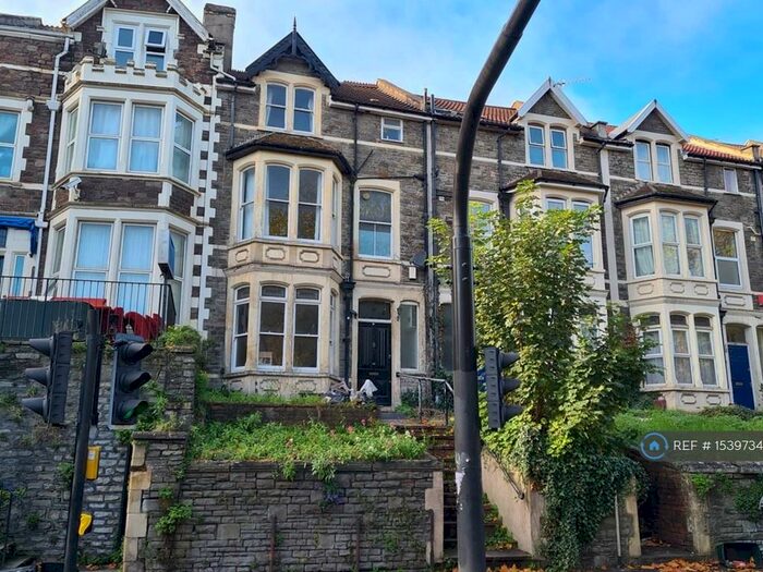 7 Bedroom Terraced House To Rent In Cheltenham Crescent, Bristol, BS6