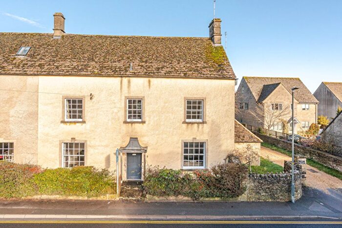 4 Bedroom Semi-detached House For Sale In The Street, Didmarton, GL9