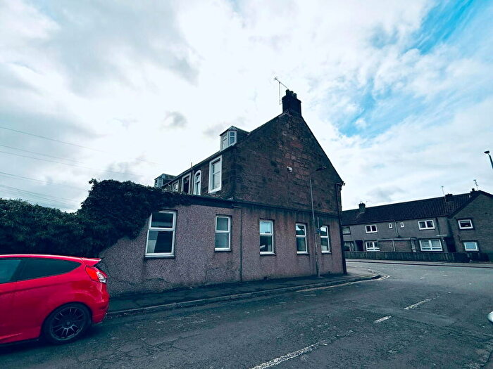 2 Bedroom Flat To Rent In Craigleath Terrace, West Stirling Street, Alva, FK12