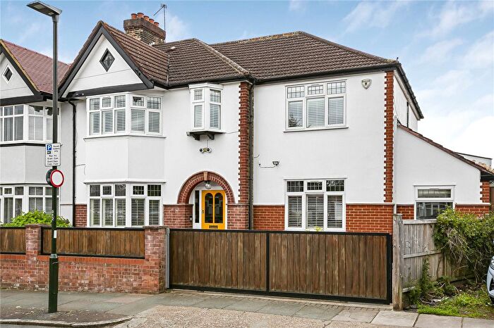 5 Bedroom Semi-Detached House For Sale In Tranmere Road, Twickenham, TW2