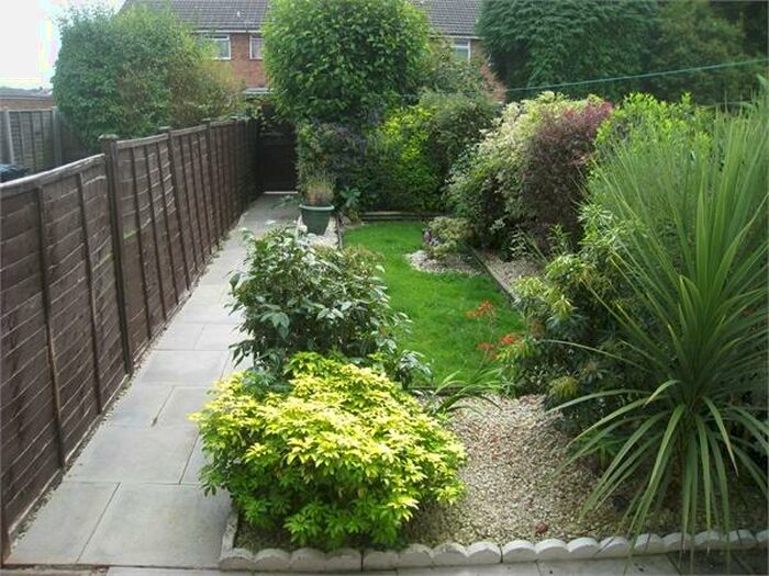 2 Bedroom Town House To Rent In Coppice Walk, Hinckley, LE10