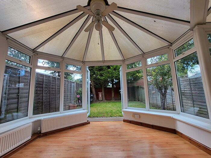 3 Bedroom Terraced House To Rent In Berkerly Close, Abbots Langley, WD5