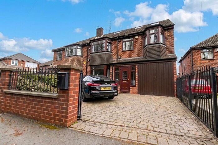 5 Bedroom Semi Detached House For Sale In Farm Lane, Worsley, M28