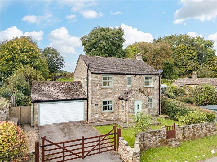 4 Bedroom Detached House For Sale In Ellingstring, Ripon, North Yorkshire, HG4