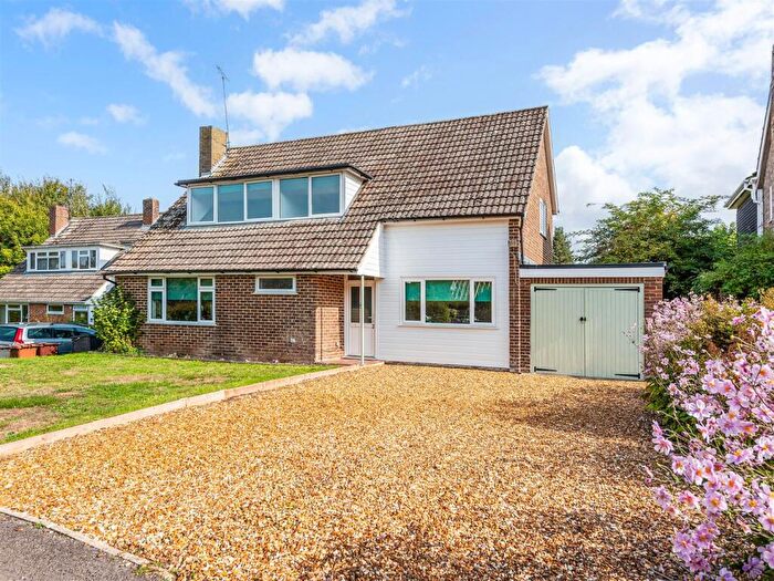 4 Bedroom Detached House For Sale In Halcyon Drive, Thruxton, Andover, SP11
