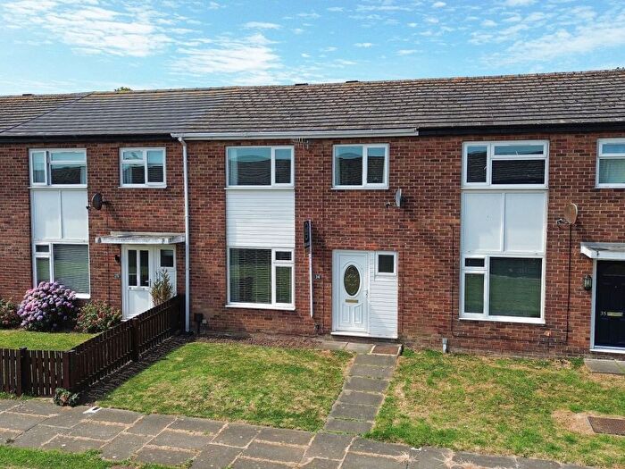 3 Bedroom Terraced House For Sale In Rosedale Close, Whitby, YO21