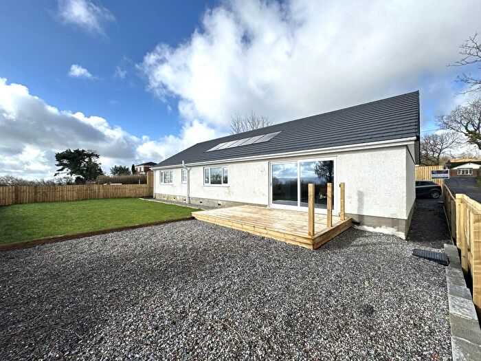 3 Bedroom Bungalow For Sale In Llandeilo Road, Carmel, Llanelli, SA14