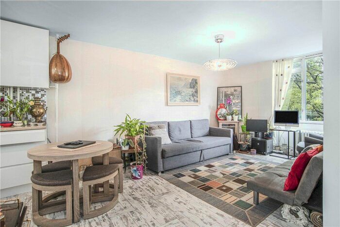 1 Bedroom Flat To Rent In Erskine House, Churchill Gardens, Pimlico, London, SW1V