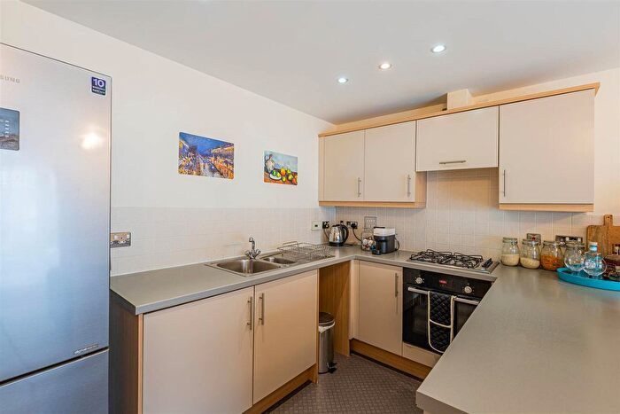 1 Bedroom Flat For Sale In Clive Road, Canton, Cardiff, CF5