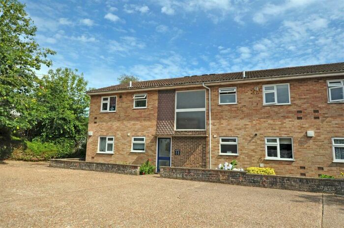 1 Bedroom Apartment To Rent In Bellbanks Road, Hailsham, BN27