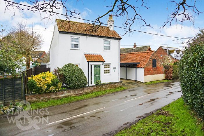3 Bedroom Cottage For Sale In Boat Dyke Road, Upton, Norwich, NR13