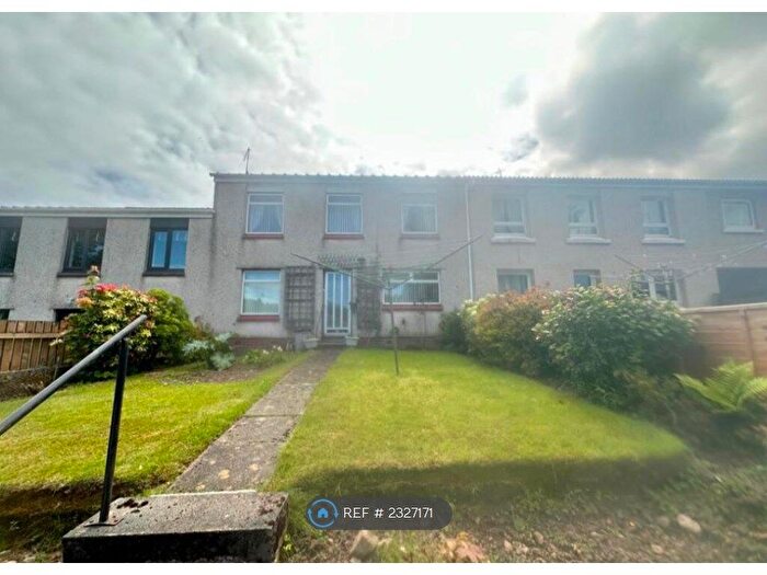 3 Bedroom Terraced House To Rent In Holms Crescent, Erskine, PA8