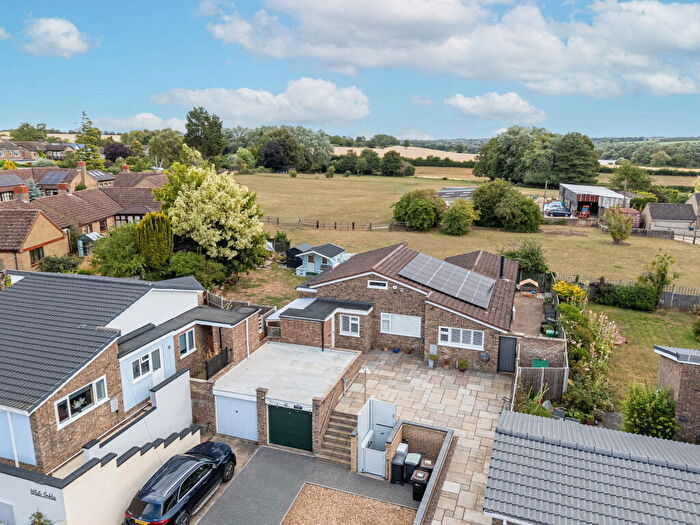 3 Bedroom Detached Bungalow For Sale In Lower Street, Great Addington, NN14