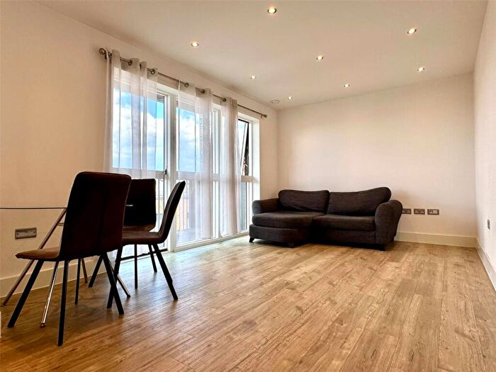 1 Bedroom Apartment To Rent In Lyon Road, Harrow, Middx, HA1