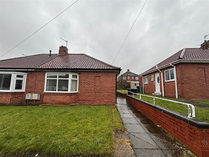 1 Bedroom Semi-Detached Bungalow To Rent In Dalton Crescent, Shildon, DL4