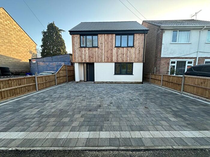 4 Bedroom Detached House To Rent In Heath Road, Oulton Broad, NR33