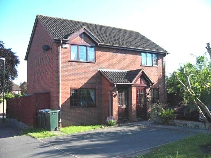 2 Bedroom Semi-Detached House To Rent In Avocet Close, Aldermans Green, Coventry, West Midlands, CV2