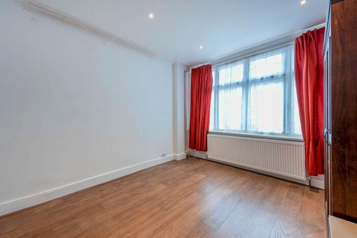 2 Bedroom Property To Rent In Beverstone Road, Thornton Heath, CR7