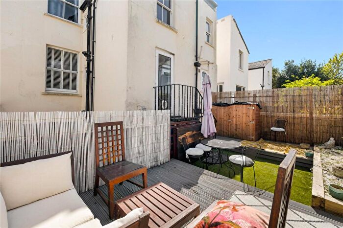 2 Bedroom Apartment To Rent In Hova Villas, Hove, East Sussex, BN3