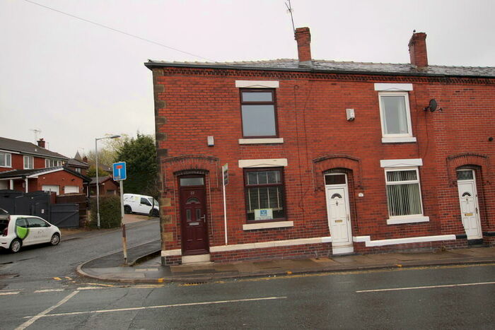 2 Bedroom End Of Terrace House To Rent In Birch Road, Wardle, OL12