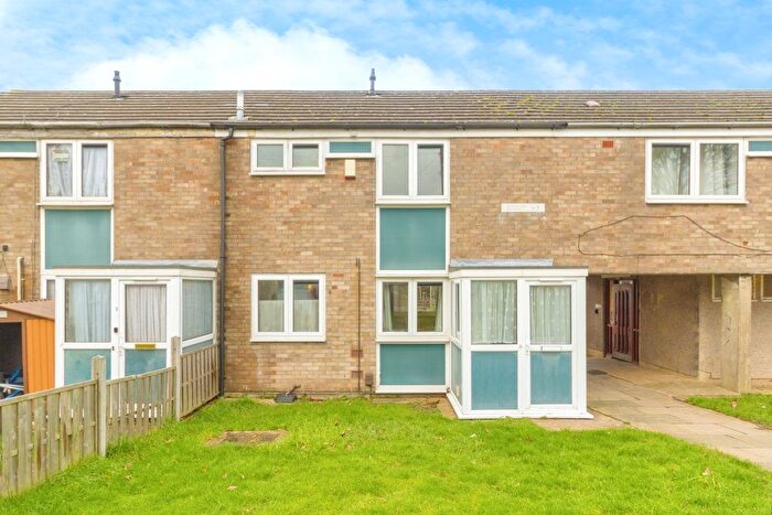 3 Bedroom End Terrace House For Sale In Radstone Walk, Leicester, LE5