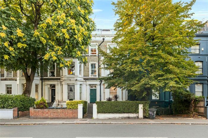 2 Bedroom Flat For Sale In Westbourne Park Road, Notting Hill, London, W11