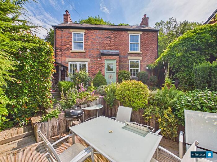 3 Bedroom Detached House For Sale In Kent Road, Lodge, Wrexham, LL11