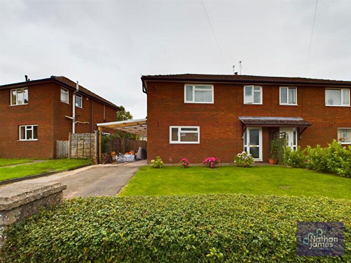 3 Bedroom Semi Detached House For Sale In Green Lane, Caldicot, NP26