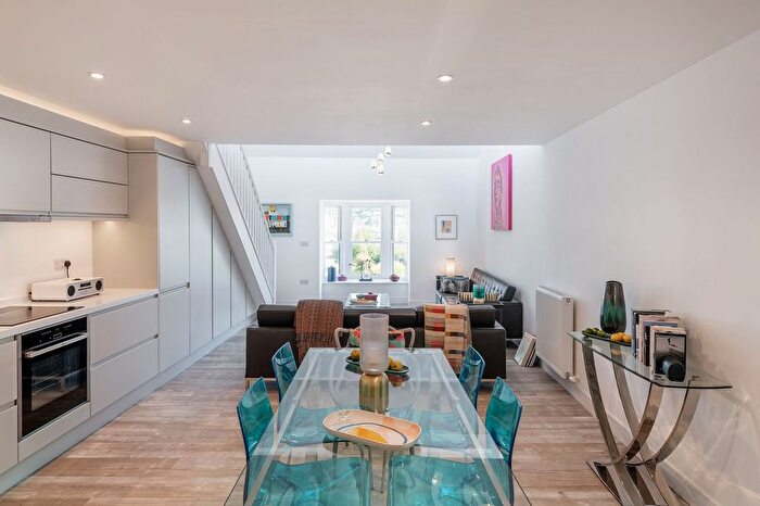 3 Bedroom Town House For Sale In Aloft, Coombe Road, Dartmouth, TQ6