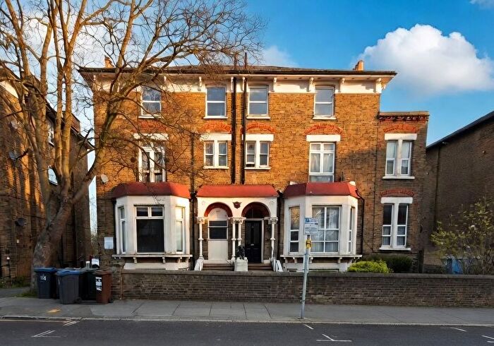 Studio For Sale In Flat B, Oliver Grove, South Norwood, London, SE25