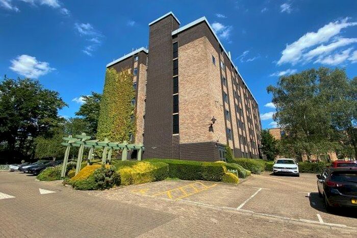 Studio To Rent In Mayflower House, Cambridge, CB4