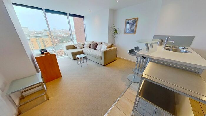 2 Bedroom Flat To Rent In Trinity One, East Street, Leeds City Centre, Leeds, LS9