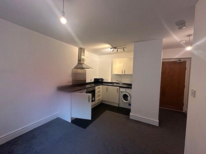 1 Bedroom Studio To Rent In Blackwell Street, Kidderminster, DY10