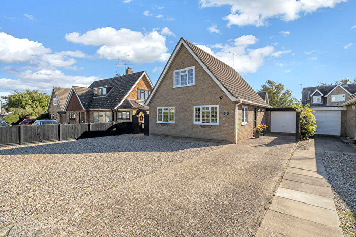 2 Bedroom Detached House For Sale In Maltings Garth, Bury St. Edmunds, IP31