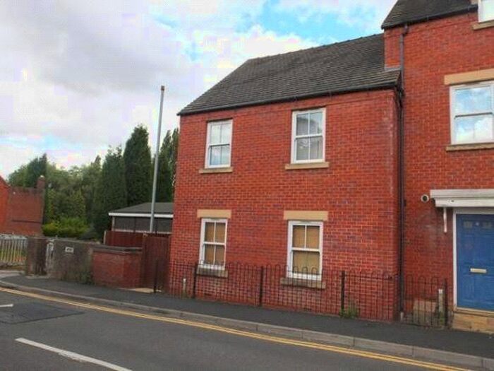 3 Bedroom End Of Terrace House To Rent In Leonard Court, Oakengates, Telford, Shropshire, TF2