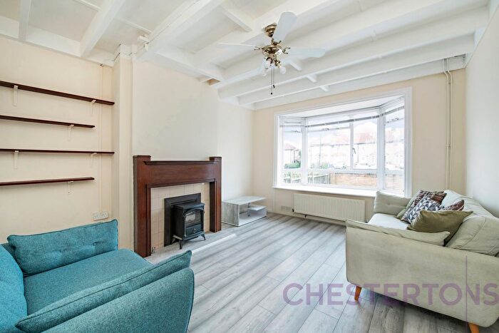 2 Bedroom Semi-detached House To Rent In Kingsholm Gardens, Middle Park, SE9