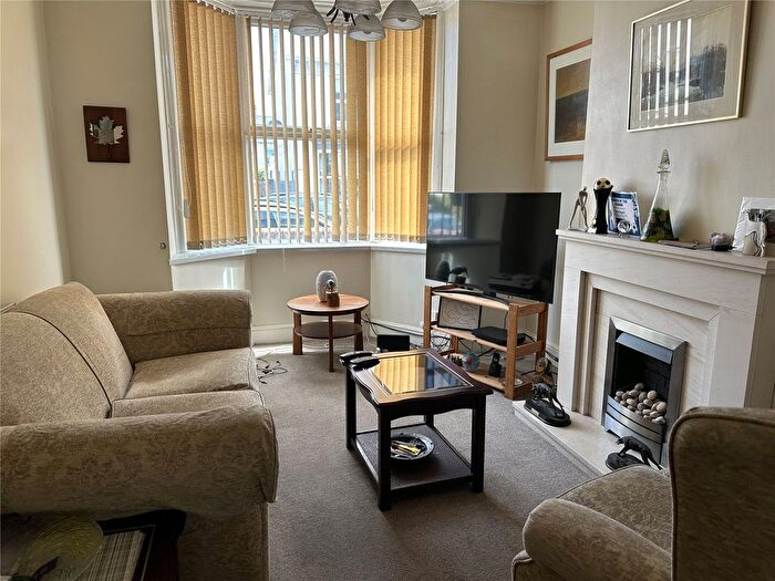 2 Bedroom Terraced House To Rent In Salisbury Street, Taunton, Somerset, TA2