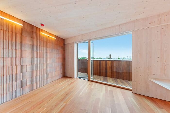 3 Bedroom Flat To Rent In Woodblocks, Denmark Hill, London, SE5