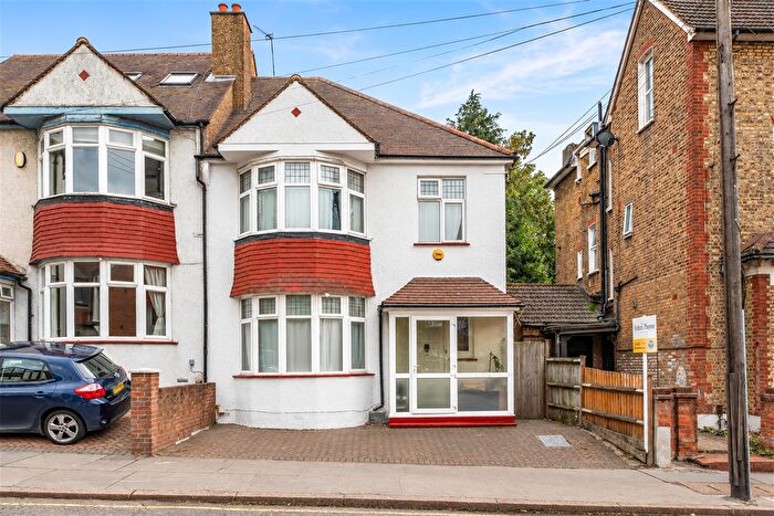 4 Bedroom Semi Detached House For Sale In Aberdeen Road, CR0