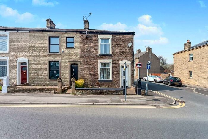 3 Bedroom Terraced House To Rent In Harwood Road, Rishton, Blackburn, BB1