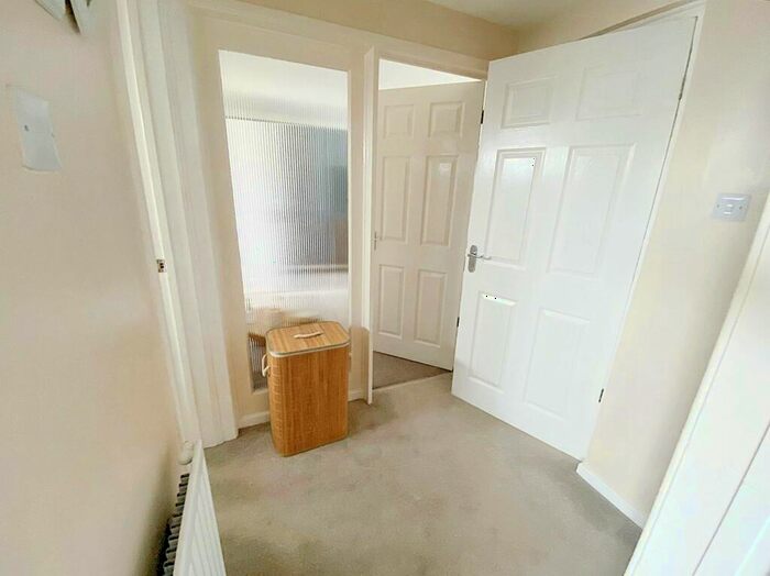 2 Bedroom Flat To Rent In Alexandra Way, Cramlington, Northumberland, NE23
