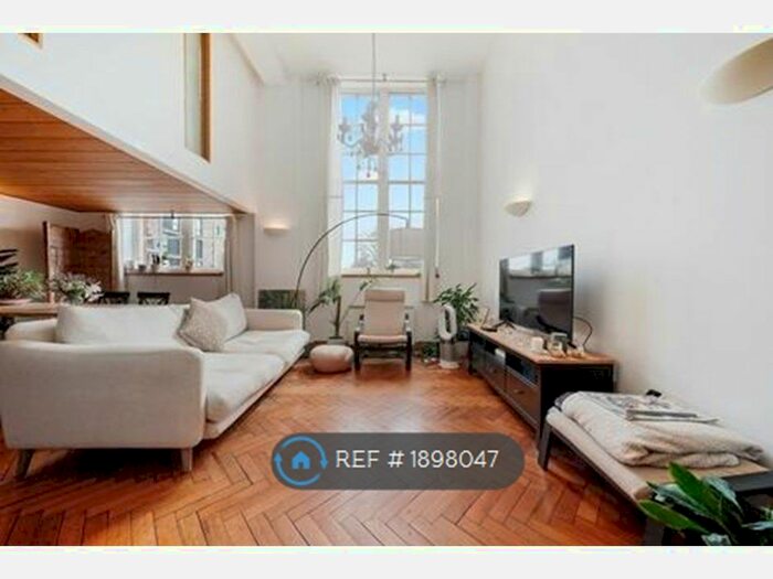 2 Bedroom Flat To Rent In Silverthorne Loft Apartments, London, SE5