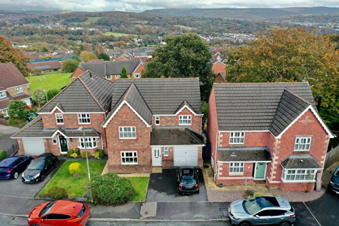 4 Bedroom Detached House For Sale In Rhodfa Glascoed, Blackwood, NP12
