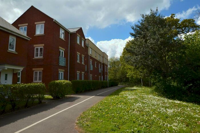 2 Bedroom Flat To Rent In Kings Heath, Exeter, EX2